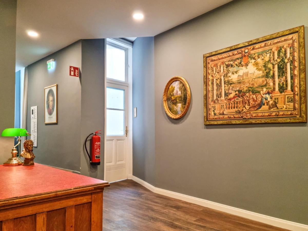 Pension Mozart - Newly Renovated فيينا المظهر الخارجي الصورة