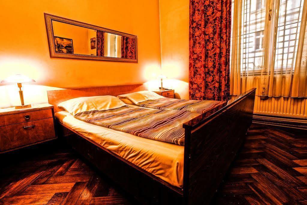 Pension Mozart - Newly Renovated فيينا المظهر الخارجي الصورة